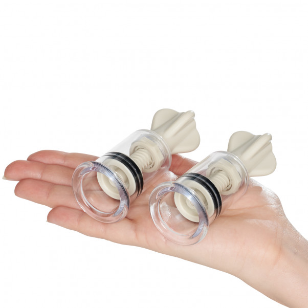 Twist And Suck Nännipumput tuote kädessä 51