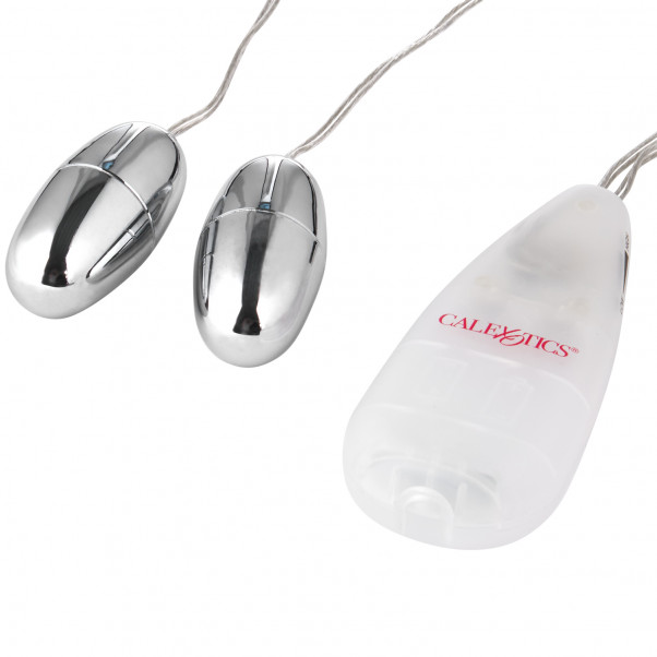 CalExotics Kauko-ohjattava Tuplabullet-vibraattori kuva tuotepakkauksesta 3