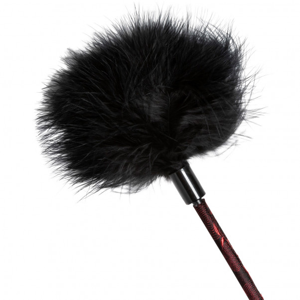 Scandal Feather Crop Piiska  3