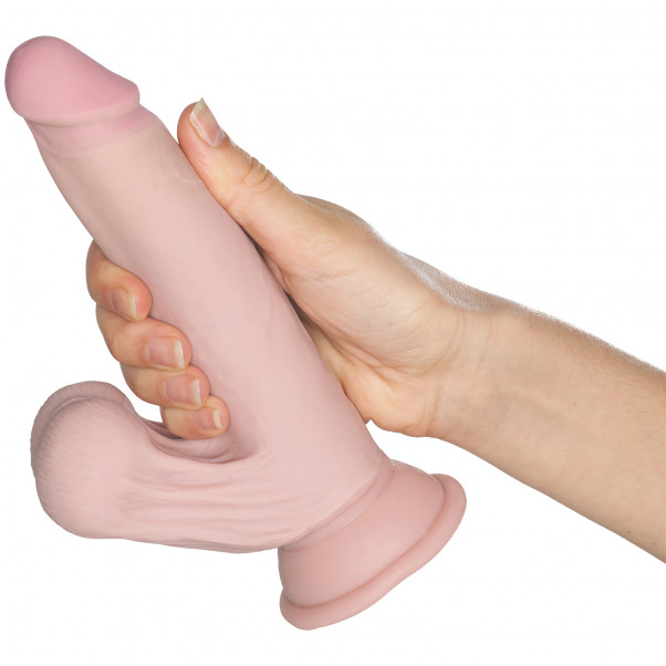 King Cock Plus Triple Density Swinging Balls Dildo 21 cm tuote kädessä 50