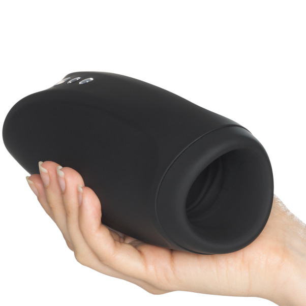 Sinful Blowjob Penisvibraattori Kuva tuotteesta kädessä 50