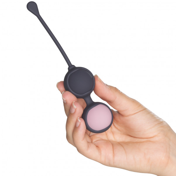 Amaysin Double Geishakuulasetti Kuva tuotteesta kädessä 50