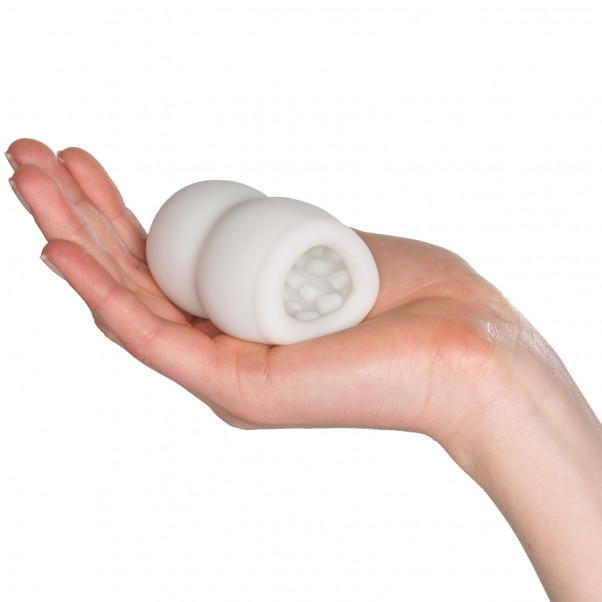 Sinful Pleasure Handjob Sleeve Kuva tuotteesta kädessä 50