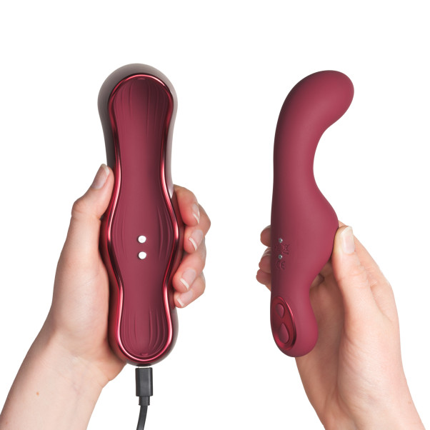Rocks Off Ruby Glow Blush Kaukosäätimellä ohjattava Vibraattori Kuva tuotteesta kädessä 51