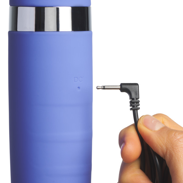 Sinful Ultimate Power Ladattava Magic Wand Vibraattori Kuva tuotteesta kädessä 51