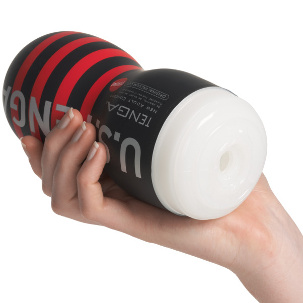 TENGA U.S. Strong Vacuum Suction Cup Kuva tuotteesta kädessä 50