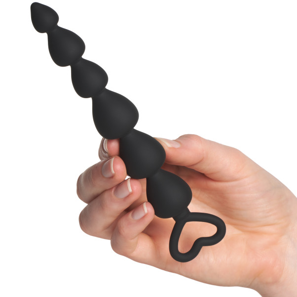 Tease & Please AnalMe Romanttinen Korttipeli Kuva tuotteesta kädessä 50