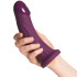 Tantus Adam Super Soft Silikonidildo 19,3 cm Kuva tuotteesta kädessä 50