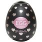 TENGA Egg Easy Beat Masturbaattori tuote kädessä 1